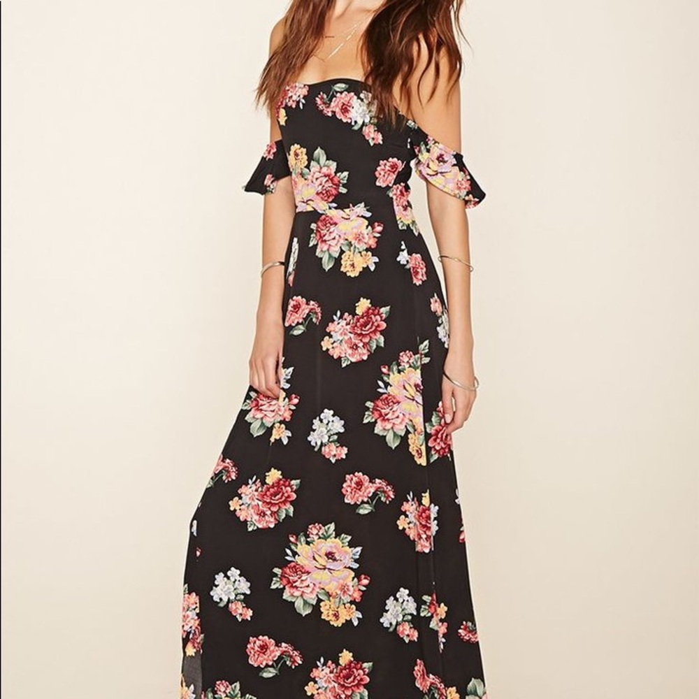 Forever 21 BNWT off shoulder maxi dress